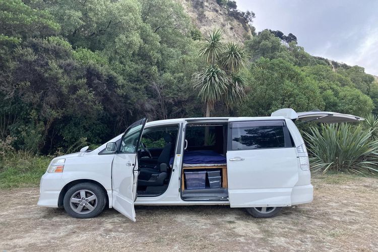 🚐 Backpacker Cars, Vans & Campervans in Christchurch TCNZ