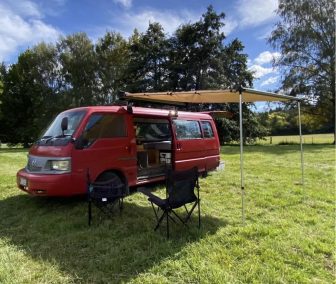 Mazda E2000 LWB - Green SC
