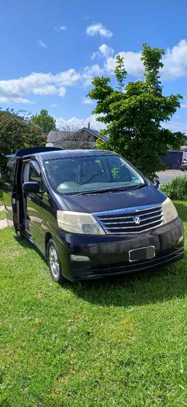 Toyota Alphard G 2005 - Self-contained