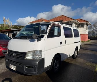 Nissan Caravan 2001 Self-Contained