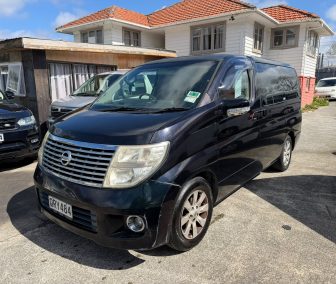 Nissan Elgrand 2006 Self-Contained Campervan