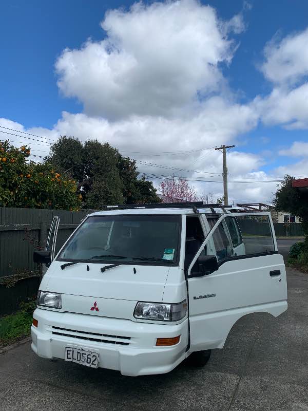 🚐 Mitsubishi L300 | 2008 | Petrol 91 | 5-Speed Manual | 2.4l Engine | Green Self-Contained 🚐