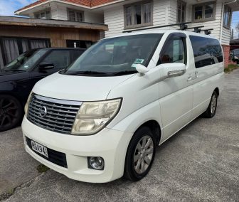 Nissan Elgrand 2007 Self-Contained Campervan